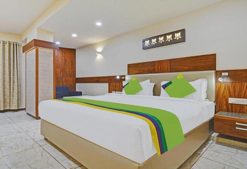 带大床的高级房间, Mandovin, Udaipur