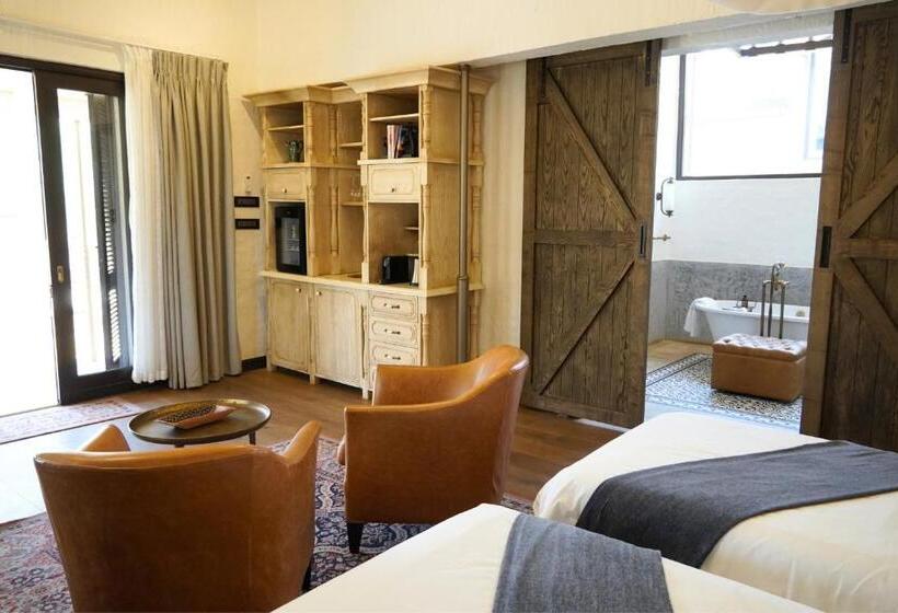 اتاق لوکس با چشم‌انداز, Mbano Manor Hotel Victoria Falls By Mantis