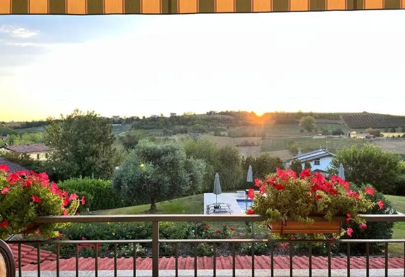 キングサイズベッドのスーペリアルーム, Cascina Il Volo