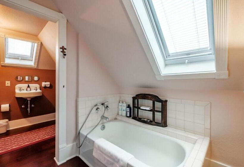 豪华房间, Mamere's Guest House