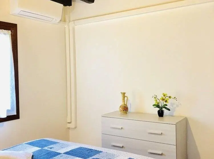 Standard-huone Puutarhanäkymä, Villa Casa Sonia