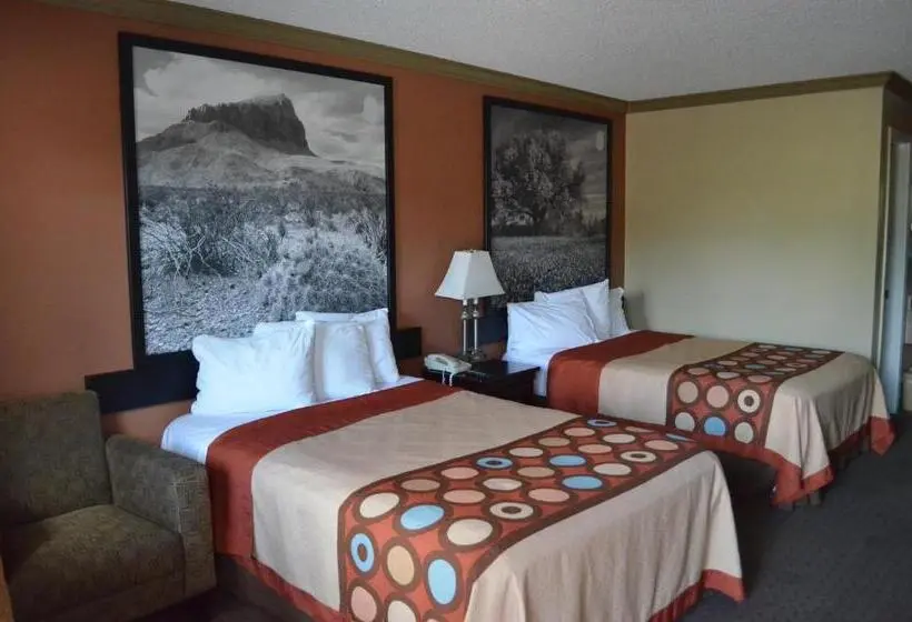 エコノミールーム, Hill Country Inn And Suite