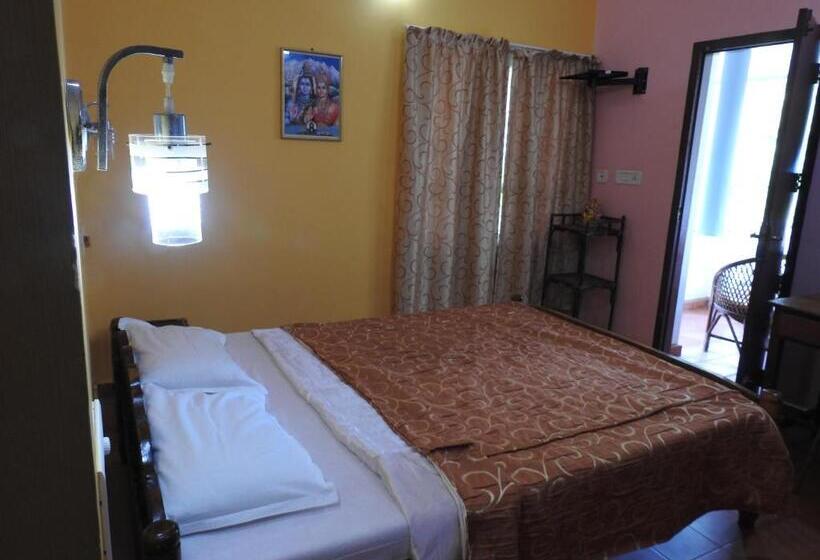 اتاق لوکس با چشم‌انداز دریا, Kadalamma Beach Homestay