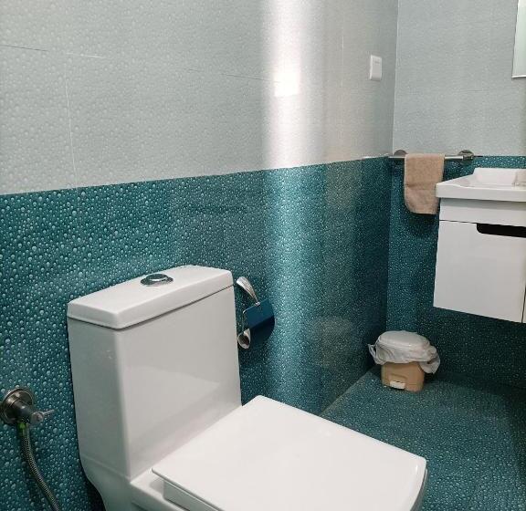 بانگلوی لوکس, Kadalamma Beach Homestay