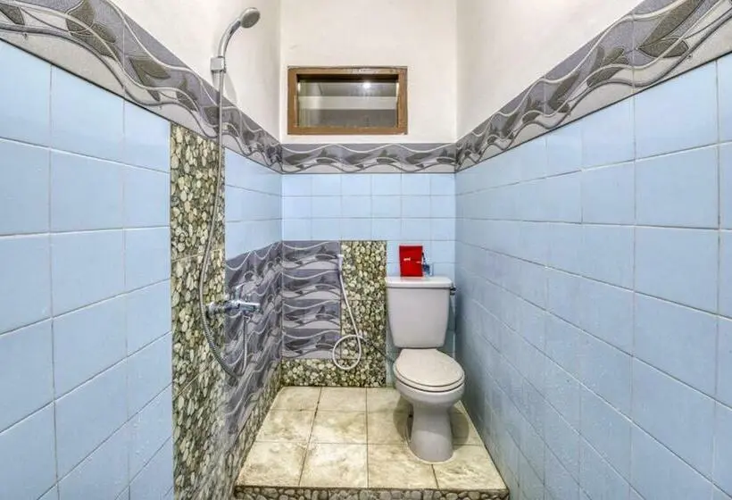 تختخواب در اتاق مشترک, Reddoorz Hostel Near Adisucipto Airport Yogyakarta
