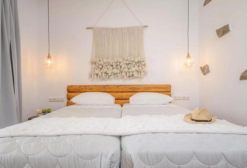 جناح ديلوكس مطل على البحر, Glaronissi Beach