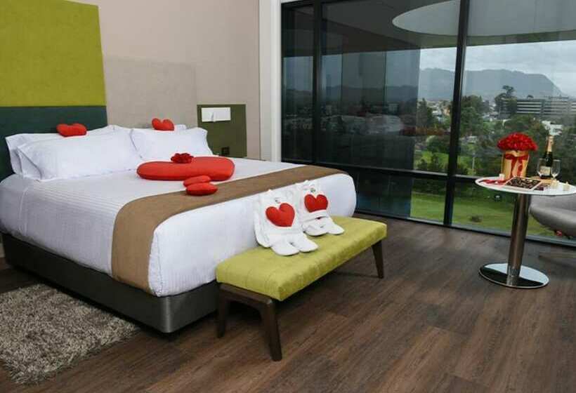 高级大房间, Sabana Park