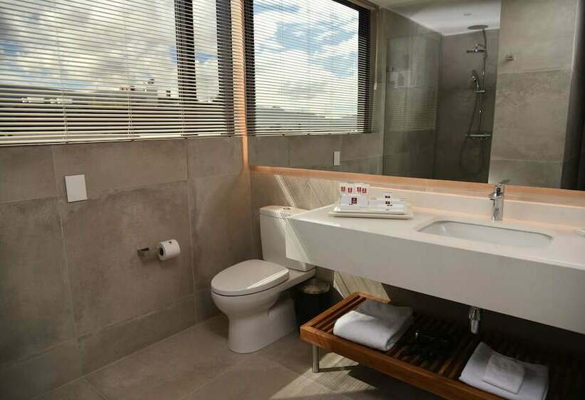 Quarto Superior, Sabana Park
