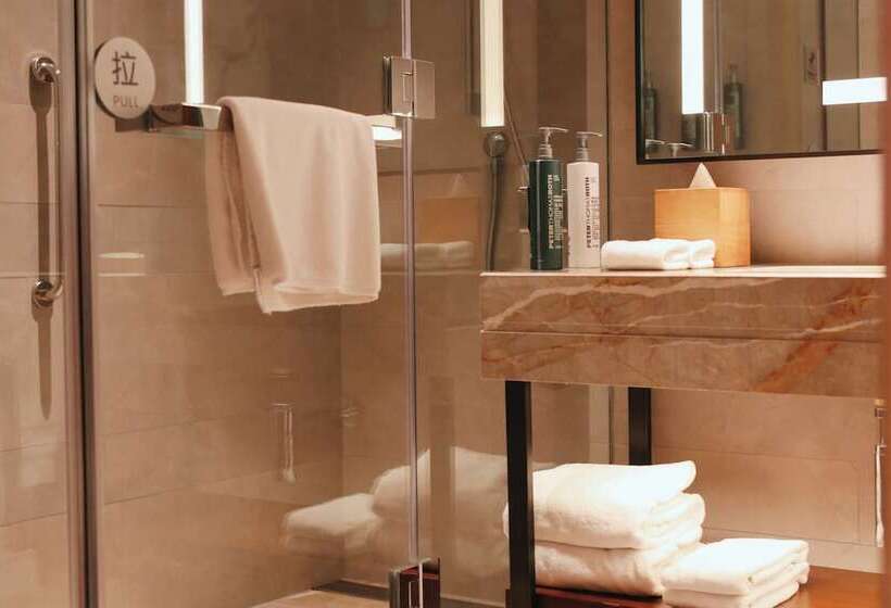 חדר סטנדרט מיטה זוגית, Hilton Garden Inn Nujiang