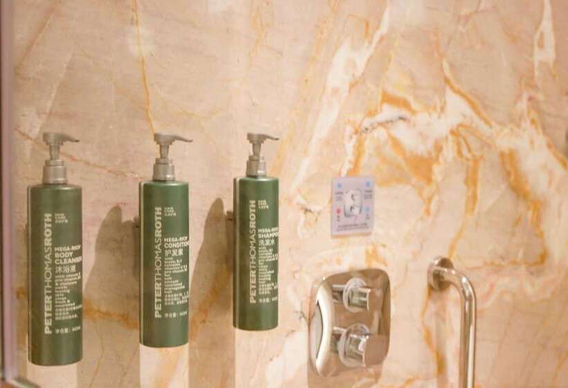 חדר סטנדרט מיטה זוגית, Hilton Garden Inn Nujiang