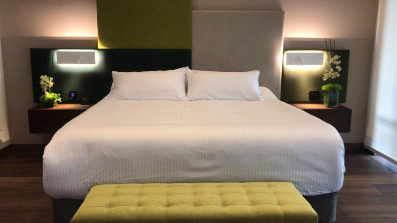 标准间, Sabana Park