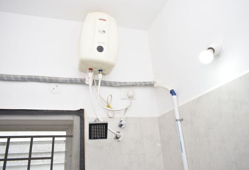 Deluxe Rum, Viswa Residency By Azalea