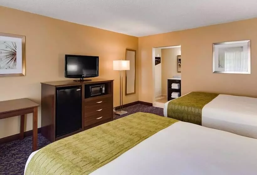 ２ダブルベッドのスタンダードルーム, Best Western Plaza Inn