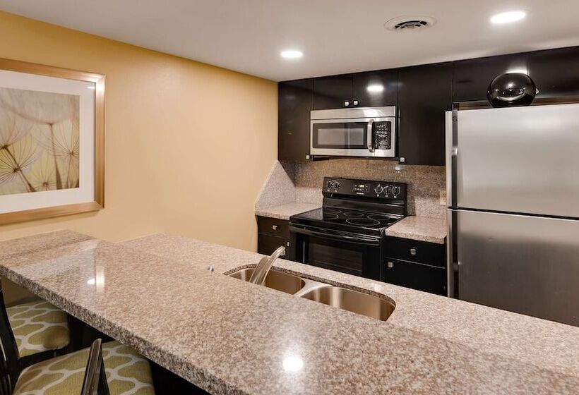 سوییت, Best Western Plaza Inn