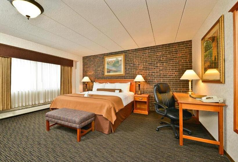 Люкс Вид на Реку, Best Western Plus Kelly Inn