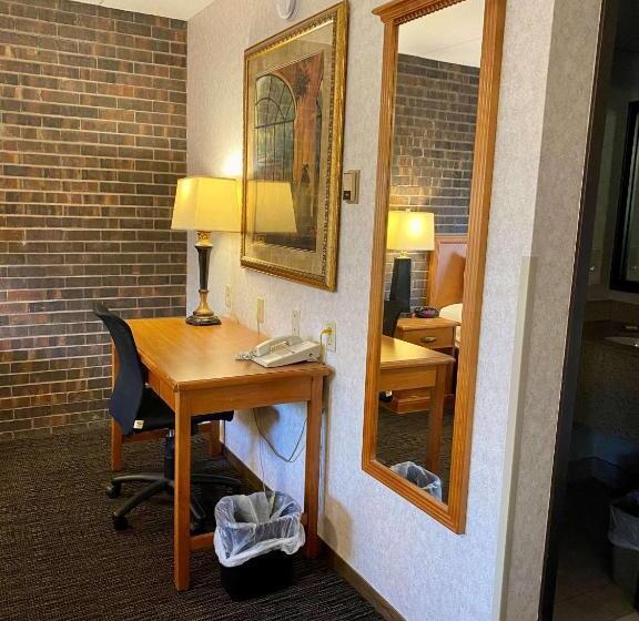 장애인을 위한 스위트, Best Western Plus Kelly Inn