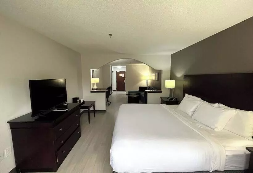 スイート, Comfort Suites Milledgeville