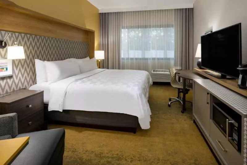 Sviitti King-vuode, Holiday Inn Long Island Islip Arpt East, An Ihg