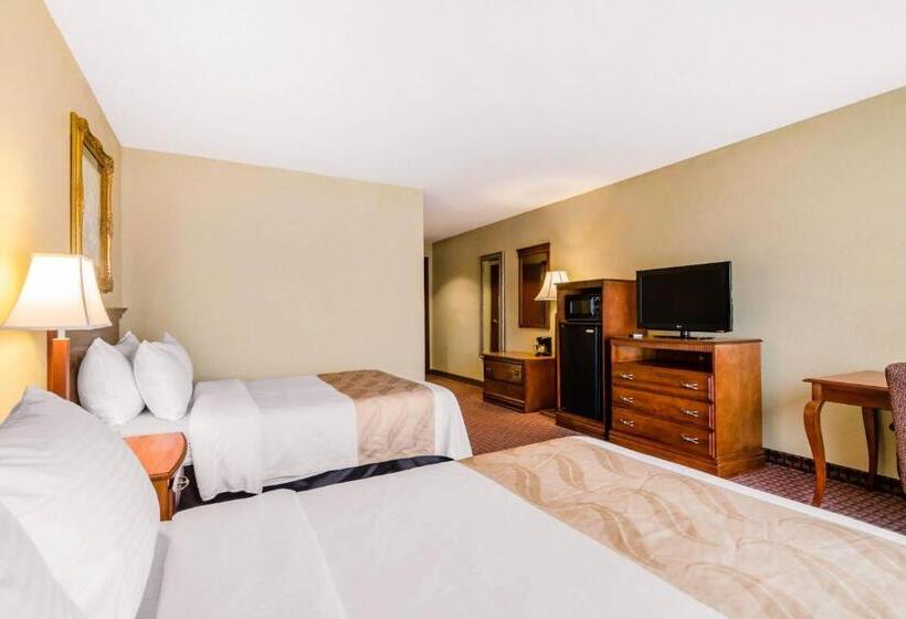 Номер Стандарт, Quality Inn & Suites