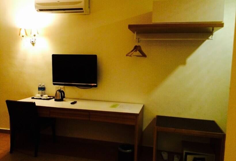 디럭스 룸, Grand Court