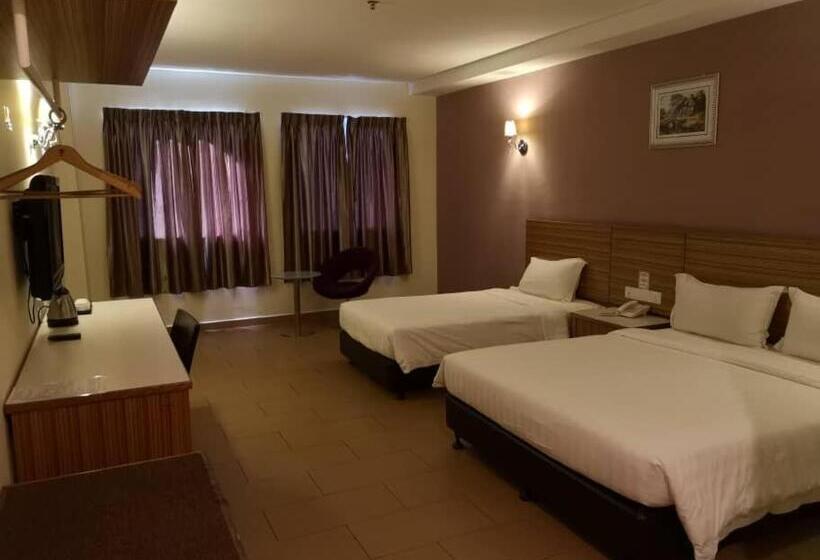 디럭스 트리플 룸, Grand Court