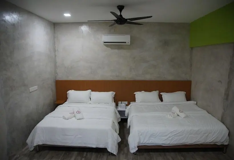 スーペリアファミリールーム, Rick Resort Teluk Intan