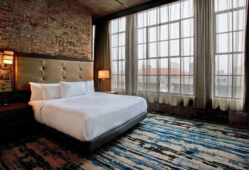 适合残疾人士使用的套间, Embassy Suites By Hilton Rockford Riverfront