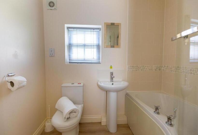 דירת חדר סופריור, The Bay Filey