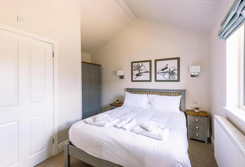 חדר משפחתי, The Bay Filey