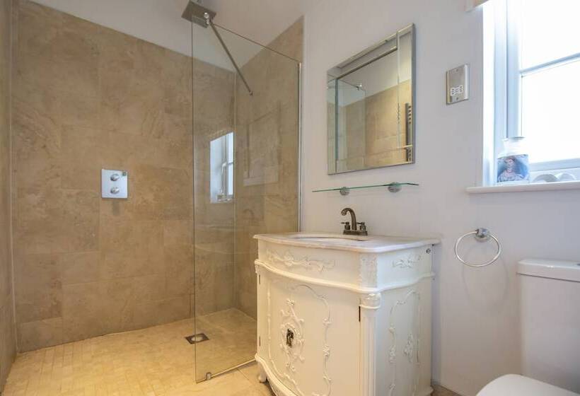 בית, חדר שינה 1, The Bay Filey