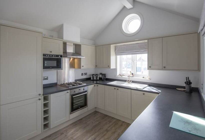 בית, חדר שינה 1, The Bay Filey