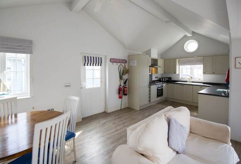 בית, חדר שינה 1, The Bay Filey