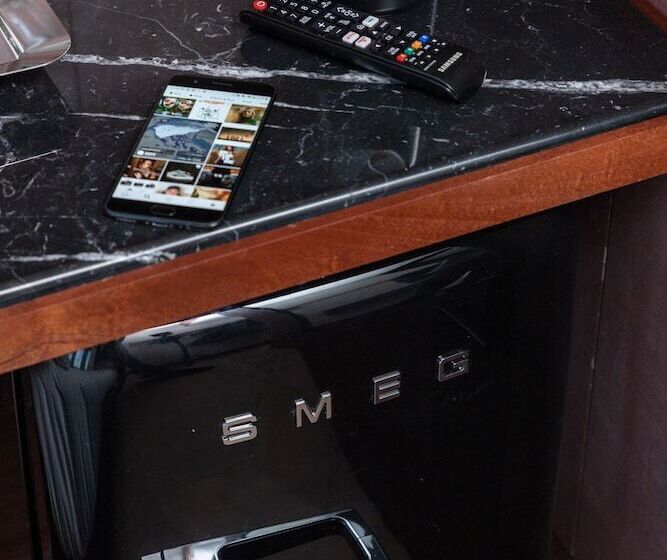 标准间, The Mayson