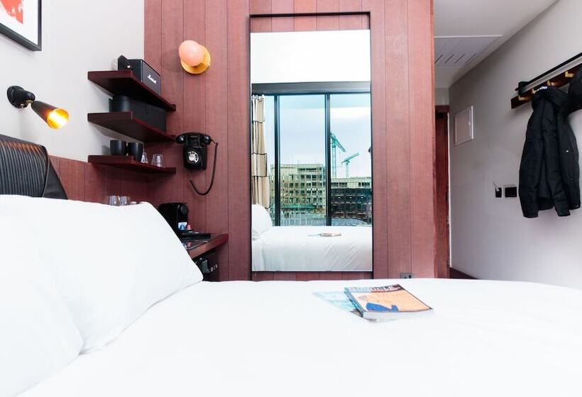 标准间, The Mayson