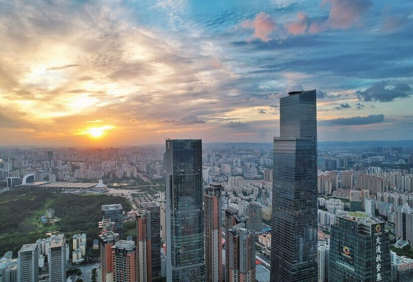 Номер Стандарт 2 Двуспальные Кровати, Na Lotus Hotel, A Luxury Collection Hotel, Nanning