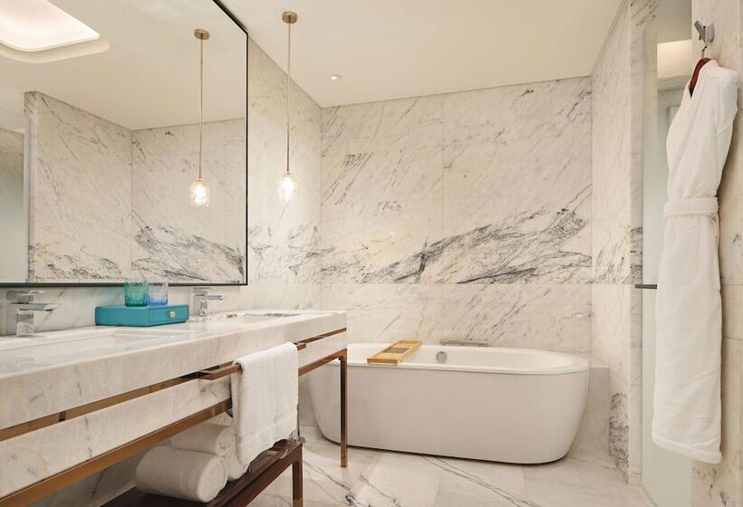 Номер Стандарт 2 Двуспальные Кровати, Na Lotus Hotel, A Luxury Collection Hotel, Nanning