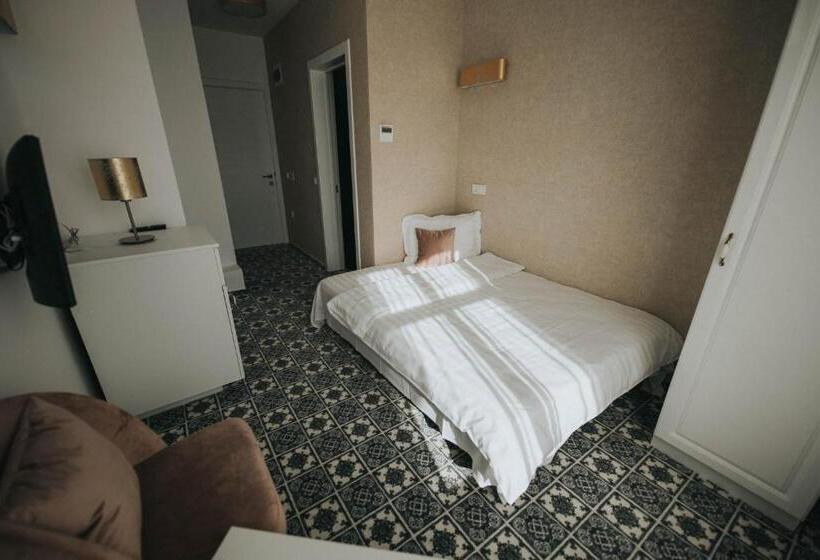 스탠다드 싱글 룸, Marabella