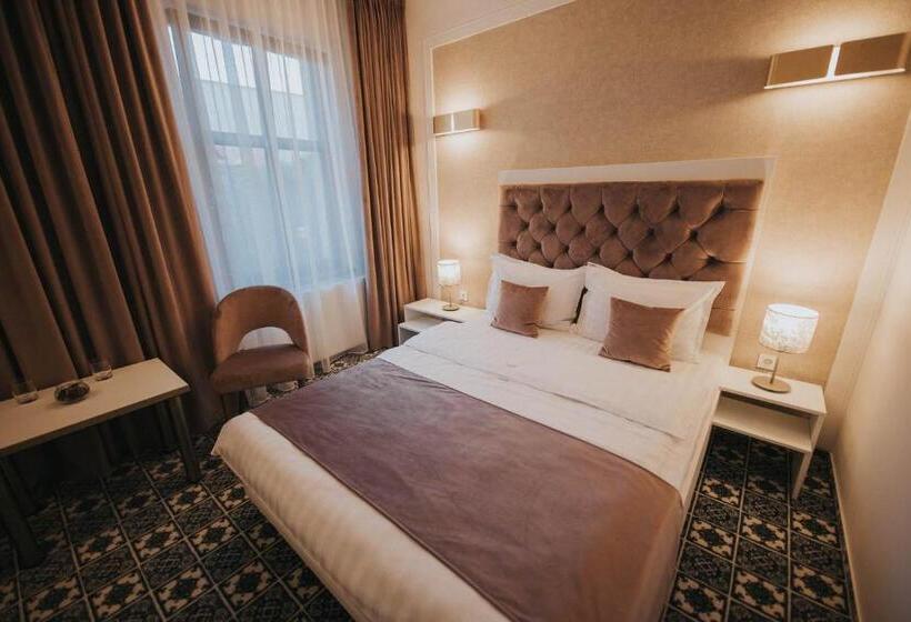 스탠다드 룸, Marabella