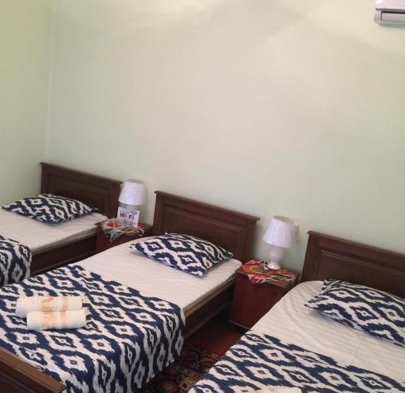 غرفة قياسية ثلاثية, Munis