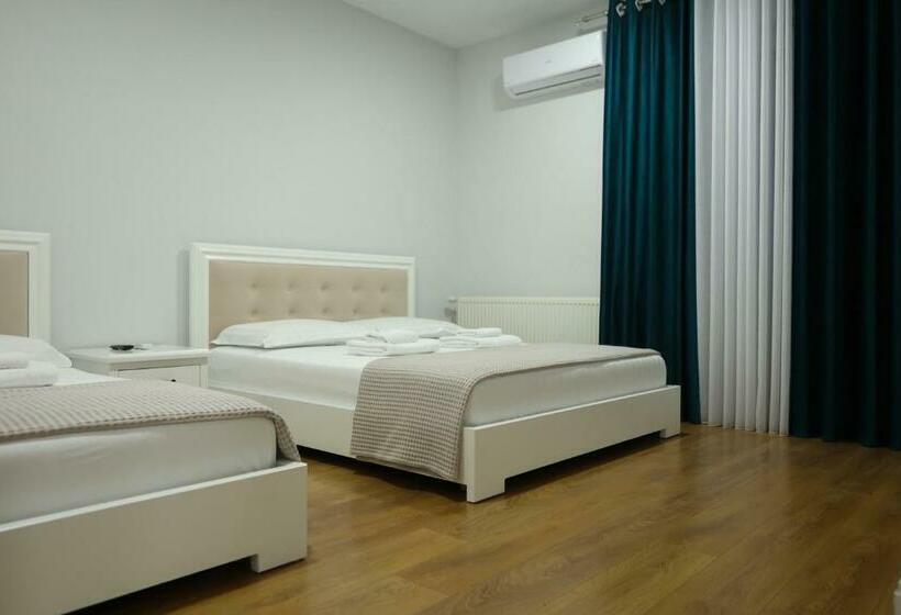 חדר סטנדרט, Taverna Zisi