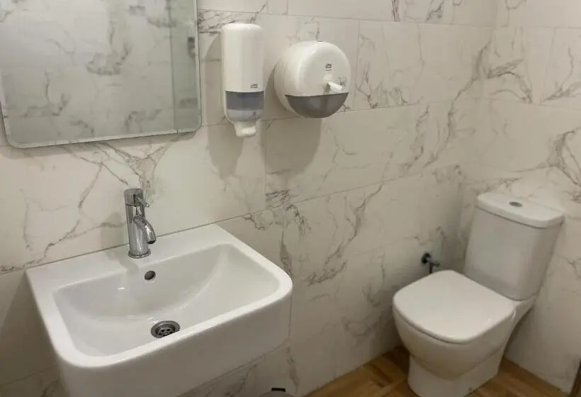 اتاق استاندارد با تخت بزرگ, Garni Ideal