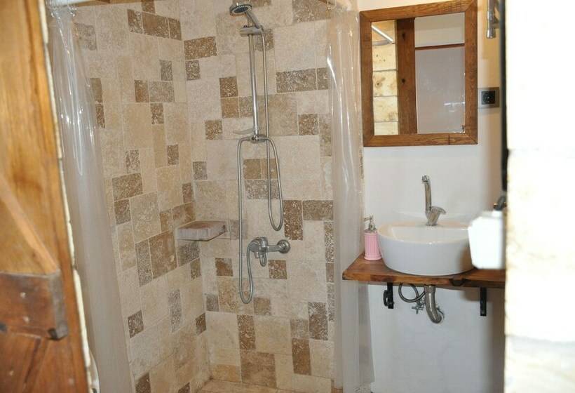 Номер Economy, Monk Island Guesthouse