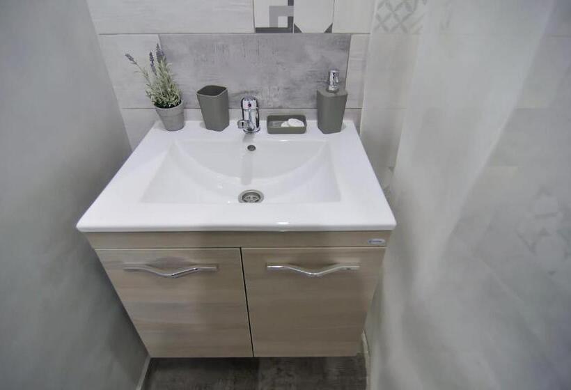 اتاق استاندارد, New Green