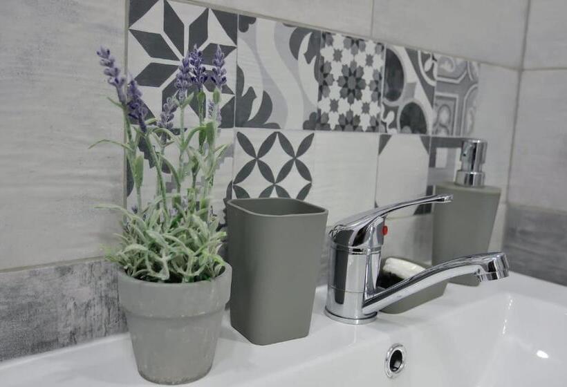 اتاق استاندارد, New Green