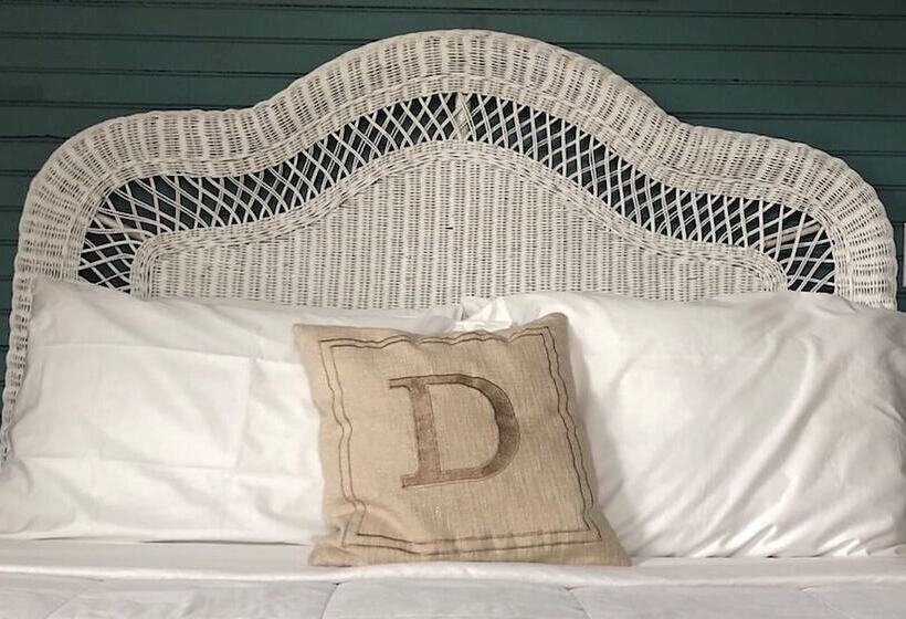 اتاق لوکس, Villa Dallavalle