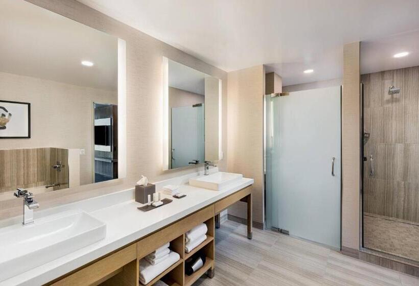 סוויטה, Courtyard By Marriott Los Angeles Monterey Park