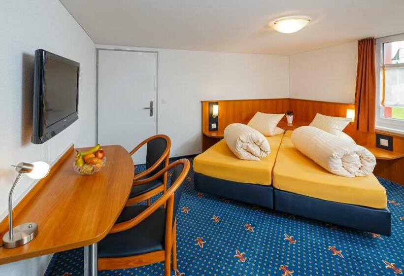 标准房带园景, Historische Residenz Lindeneck