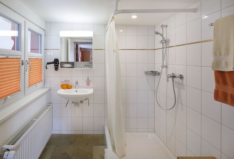 标准房带园景, Historische Residenz Lindeneck