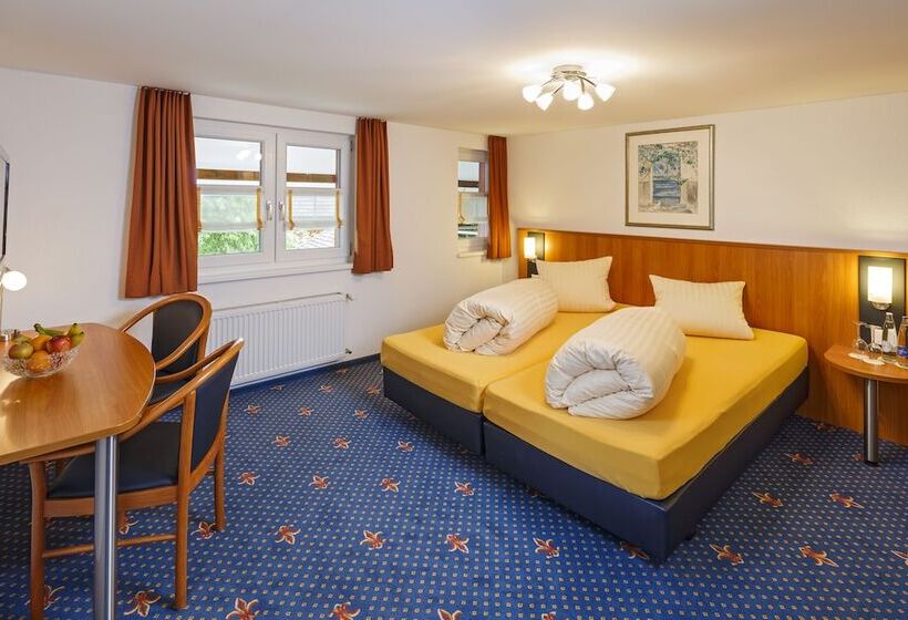 标准房带园景, Historische Residenz Lindeneck