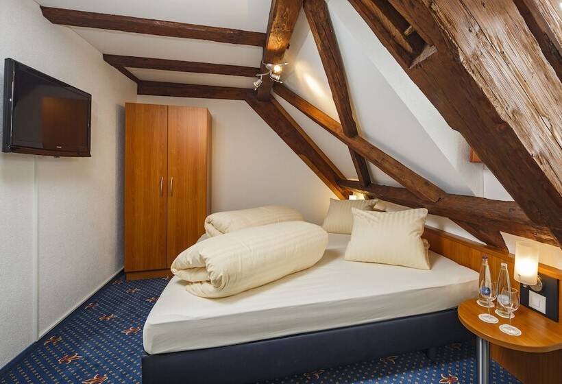 家庭间, Historische Residenz Lindeneck